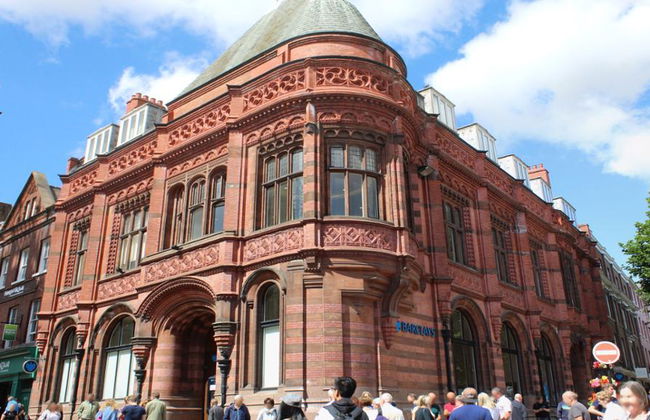 Travel Curious: York's Landmarks and Hidden Gems - Private Walking Tour - Photo 6